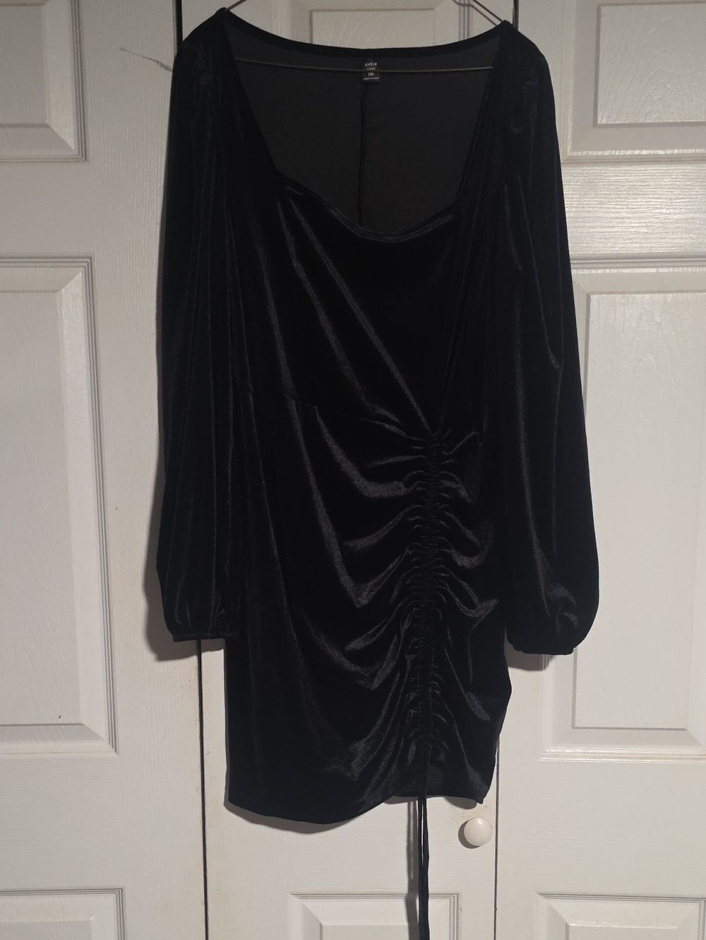SHEIN Black Velvet Ruched Long-Sleeve Mini Dress